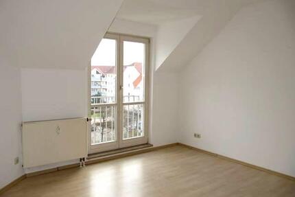 Eigentumswohnung 60m² + 30m² Speicher + Stellplatz - Borsdorf