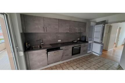 5-Zimmer-Altbauwohnung mit Balkon und Gartenanteil - Obernheim