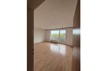 2-Zimmer Wohnung in Günzburg - 1.050,00&nbsp;EUR Kaltmiete, ca.&nbsp; 62,00&nbsp;m&sup2; in Günzburg (PLZ: 89312)