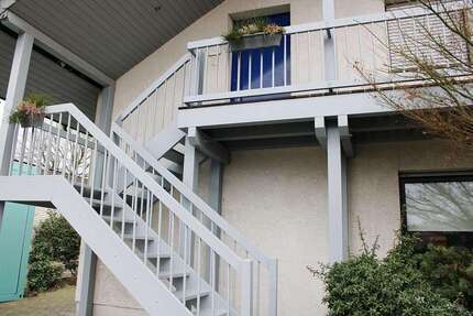 Wohnung zum Kaufen in Duisburg 220.000,00 € 96.54 m²