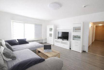 Schöne 4 Zimmer-Wohnung zu vermieten mit Balkon - Oberhausen Alt-Oberhausen