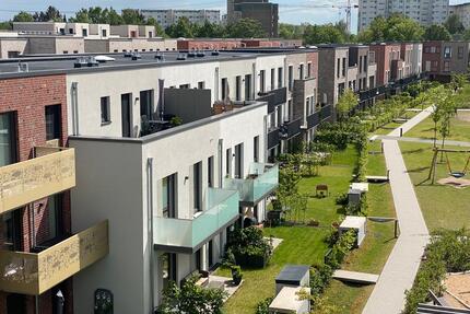 Sonnige 3 Zimmer Wohnung in Hamburg Jenfeld - Wentzel Dr.