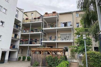 Ruhiges Wohnen im Dachgeschoss mit 2 Terrassen - Leipzig Gohlis-Süd