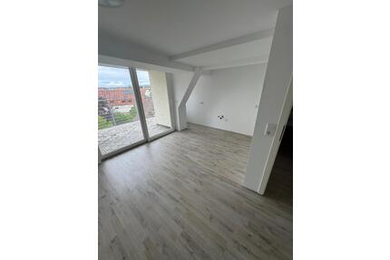 Top-Lage in EHINGEN: Frisch sanierte 3,5-Zi.-Wohnung (90m²) - Ehingen (Donau)