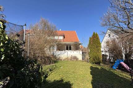 Haus zum Kaufen in Stuttgart Vaihingen 658.000,00 € 122 m²