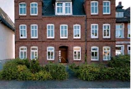 Mehrfamilienhaus in zentraler Lage mit großem Potenzial - Eckernförde