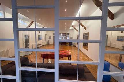 Wohnung zum Kaufen in Templin 749.000,00 € 555 m²