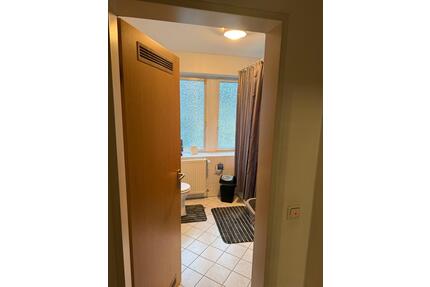 3.0 teils möblierte Wohnung mit Balkon Essen Südostviertel