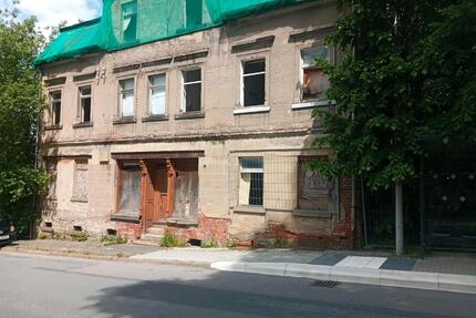 630 qm,in Zwickau Oberplanitz- Sanierung oder Neubau - Waldeck