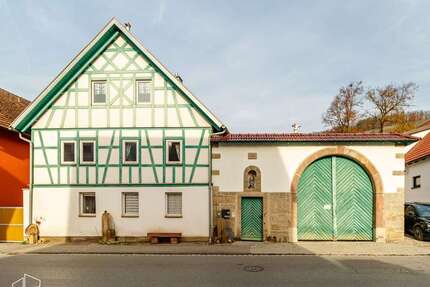 Haus zum Kaufen in Ramsthal 380.000,00 € 315.64 m²
