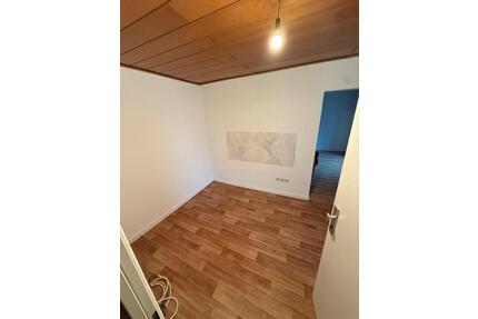 2 Zkb in Heiligenwald Zentrum ab sofort zu vermieten - Schiffweiler