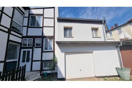 Individuelle 2,5-Zimmer-Wohnung in der Oberstr. in Burg