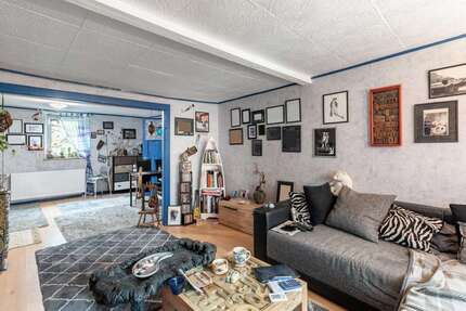 Haus zum Kaufen in Ulrichstein 85.000,00 € 205 m²