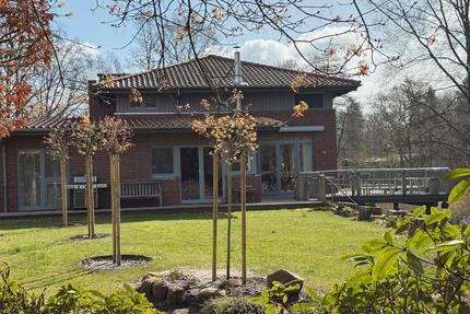 Exklusives Wohnen an der Oste - 2.500,00&nbsp;EUR Kaltmiete, ca.&nbsp; 180,00&nbsp;m&sup2; in Zeven (PLZ: 27404)