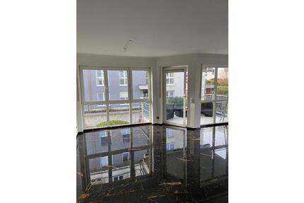 Ich vermiete frisch renovierte 3 Zimmer Wohnung in Wiesbaden