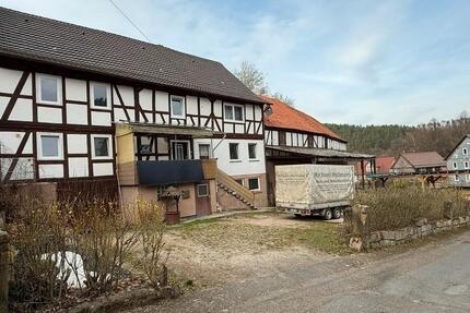 Bauernhaus mit Scheune, Weideland & PV-Anlage - Alheim