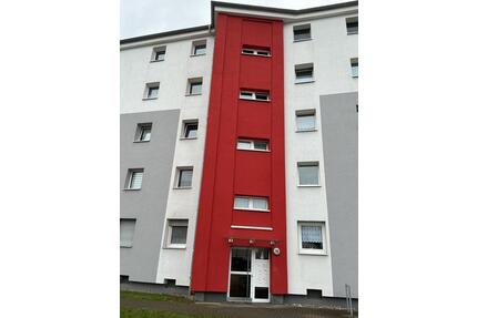 Geräumige 2-Zimmer-Wohnung mit toller Aussicht vom Balkon in Alkenrath! - Leverkusen