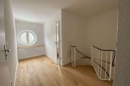 Wohnung zum Mieten in Zwickau 552,00 € 73.52 m²