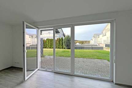 Haus zum Mieten in Enkenbach-Alsenborn 1.750,00 € 164 m²