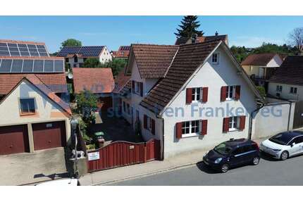 Haus zum Kaufen in Ellingen 185.000,00 € 122 m²