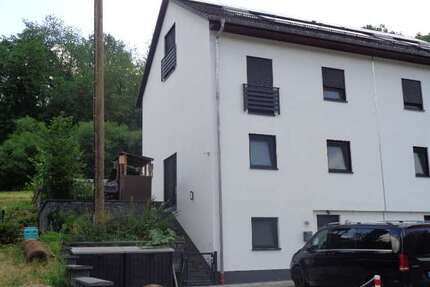 Haus zum Kaufen in Elsenfeld Schippach 599.000,00 € 159 m² - Elsenfeld / Schippach