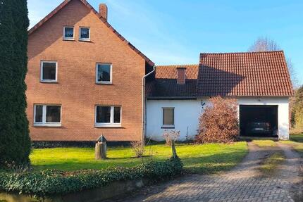 Einfamilienhaus mit Garten - 139.000,00&nbsp;EUR Kaufpreis, ca.&nbsp; 160,00&nbsp;m&sup2; in Freden (Leine) (PLZ: 31084)