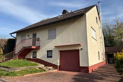 Haus zum Kaufen in Linsengericht-Geislitz 350.000,00 € 150 m²