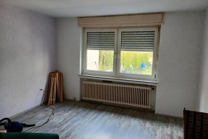 Zimmer zu vermieten - 400,00&nbsp;EUR Kaltmiete, ca.&nbsp; 14,00&nbsp;m&sup2; in Bielefeld (PLZ: 33609) Heepen