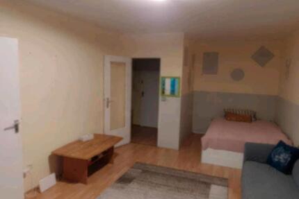 Wohnung zu Vermieten - 960,00&nbsp;EUR Kaltmiete, ca.&nbsp; 40,00&nbsp;m&sup2; in Berlin (PLZ: 13597) Spandau