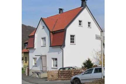 Geräumiges Einfamilienhaus mit kleinem Garten in Marsberg