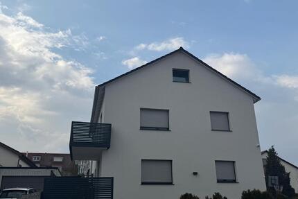 Kernsanierte 3 Zimmer Wohnung in Gerlingen