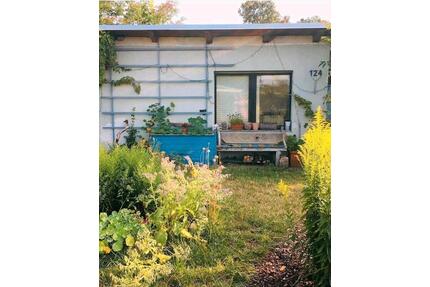 Kleingarten-Idyll in Leipzig - 3.500,00&nbsp;EUR Kaltmiete, ca.&nbsp; 0,00&nbsp;m&sup2; in Leipzig (PLZ: 04318) Ost