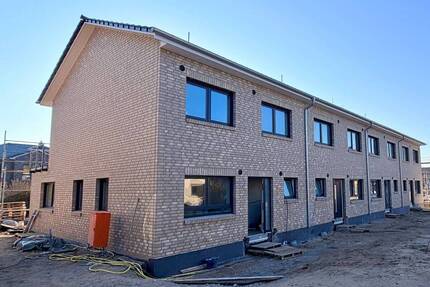 Neubau - Exklusives KfW40 QNG Reihenmittelhaus zu vermieten - Verden