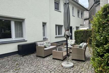 Haus zum Kaufen in Meschede 479.000,00 € 364.66 m²