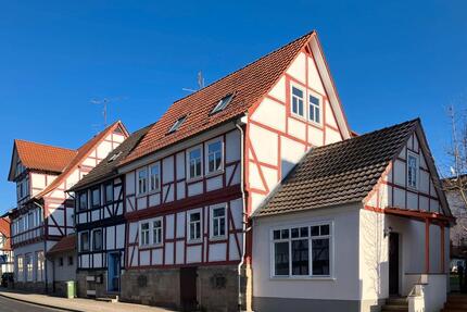 5-ZKB-Maisonette-Wohnung in einem komplett saniertem Fachwerkhaus in Helsa