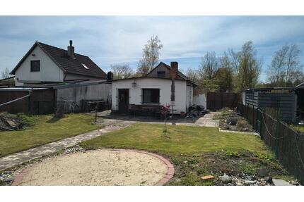 Kleingarten in BemerodeKirchrode - Hannover Döhren-Wülfel