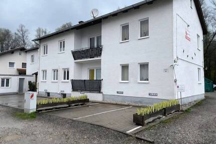 Mehrfamilienhaus mit Potenzial - 1.128.180,00&nbsp;EUR Kaufpreis, ca.&nbsp; 227,00&nbsp;m&sup2;&nbsp;Wohnfl&auml;che in Winhöring (PLZ: 84543) Eisenfelden