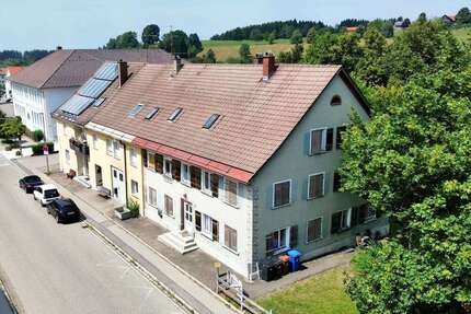 Haus zum Kaufen in Heimenkirch 349.000,00 € 227 m²