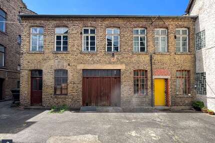 Haus zum Kaufen in Limburg 950.000,00 € 349 m²