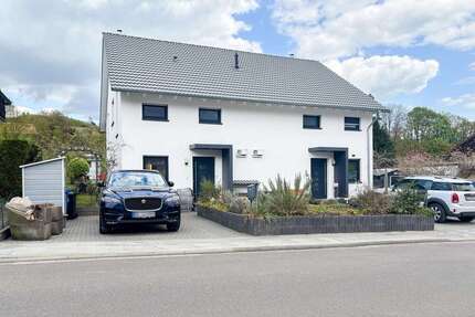 Haus zum Kaufen in Groß-Umstadt 695.000,00 € 198.06 m²