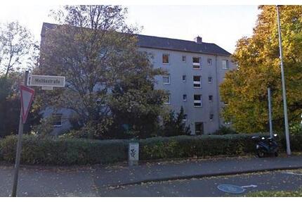 Einziehen und Wohnen: Sanierte 2-Zimmer-Wohnung Bonn-Bad Godesberg