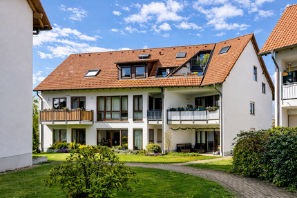 Wohnung zum Kaufen in Kirchzarten 275.000,00 € 53 m²