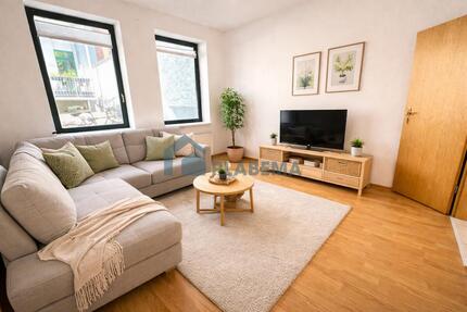 Modernisierte 1-Zimmer-Wohnung mit neuer Einbauküche und gemeinschaftlich nutzbarem Hinterhof - Schwerin