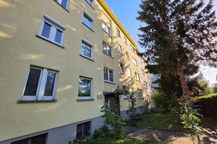 3 - Zimmerwohnung mit Garage in Bad Cannstatt nahe des Kurparks - Stuttgart