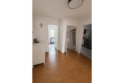 Wohnung zu vermieten - 670,00&nbsp;EUR Kaltmiete, ca.&nbsp; 65,00&nbsp;m&sup2; in Metten (PLZ: 94526)