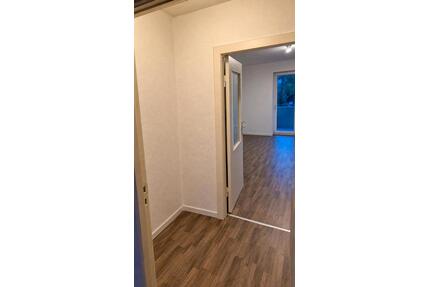 1 Zimmer Wohnung mit Balkon - 526,00&nbsp;EUR Kaltmiete, ca.&nbsp; 28,00&nbsp;m&sup2; in Lübeck (PLZ: 23562) Sankt Jürgen