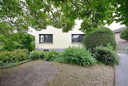 Haus zum Mieten in Bornheim 1.650,00 € 110 m²