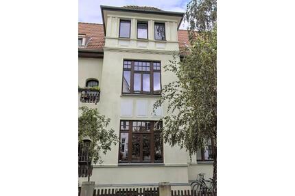 4 Zimmer Dachgeschoss inkl. Badewanne - Schwerin