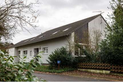 Haus zum Kaufen in Delmenhorst 333.000,00 € 286 m²
