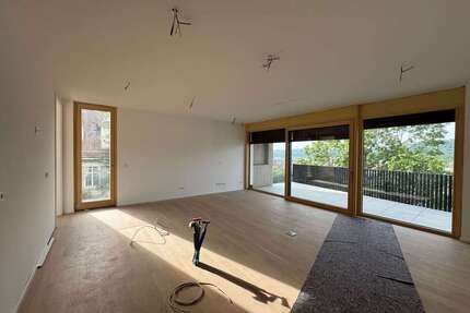 Wohnung zum Mieten in Esslingen am Neckar 2.325,00 € 109.6 m²